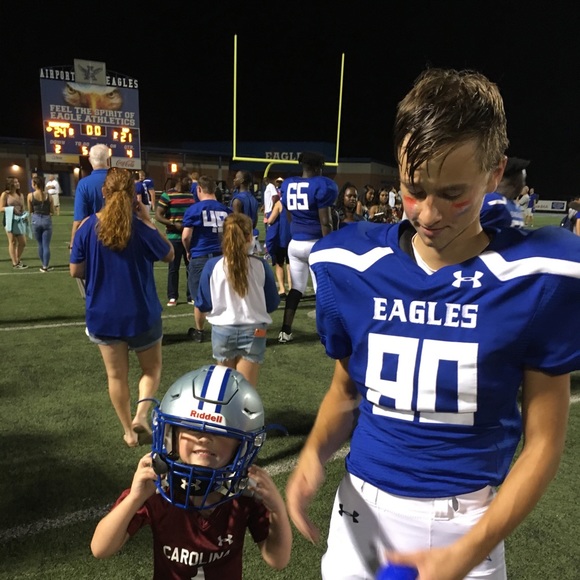 Meet your Posher, Jj - Picture 1 of 1